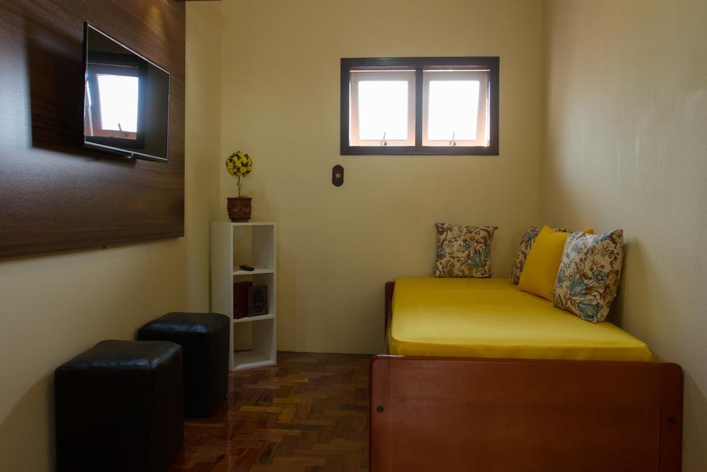 Апартаменти Apartamento Em Грамаду Екстер'єр фото